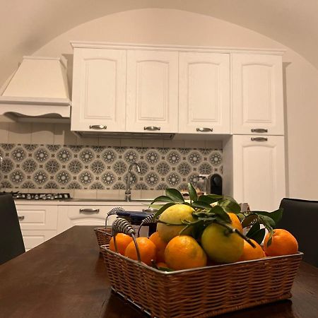 شقة Residenze San Martino - Casa Della Fucagna Bovino المظهر الخارجي الصورة