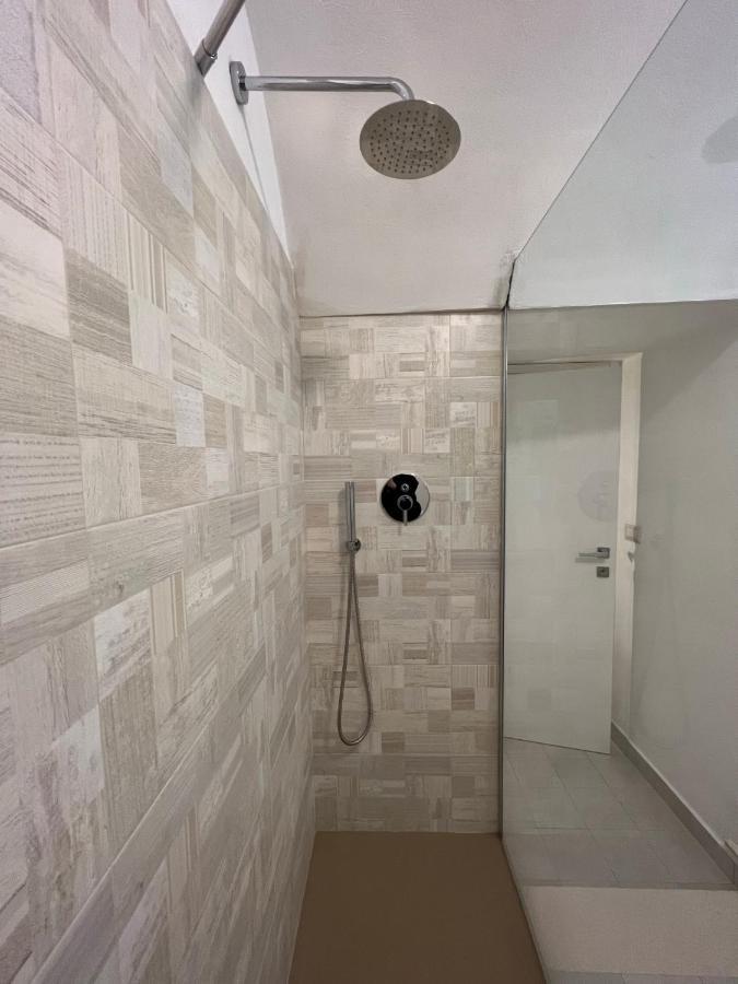 شقة Residenze San Martino - Casa Della Fucagna Bovino المظهر الخارجي الصورة